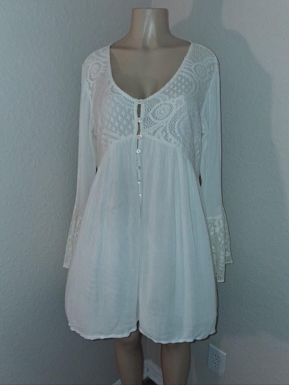 SOFT SURROUNDINGS CREAM TUNIC TOP SZ XLG